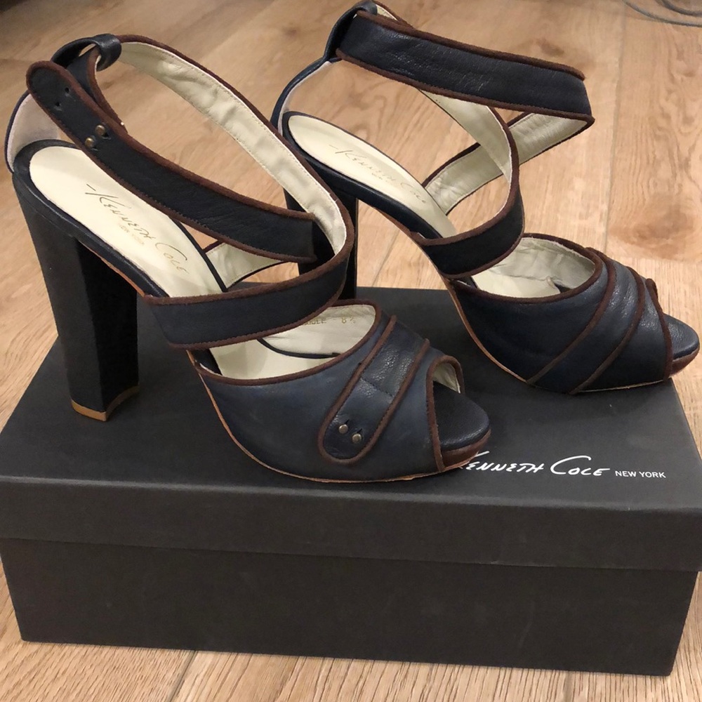 Kenneth Cole She’s All Plat Heels